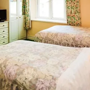 Guest house Wisestay ***