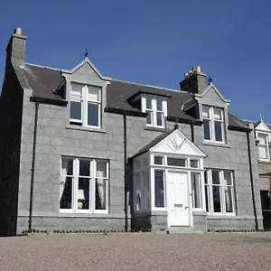Guest house The Registry ***